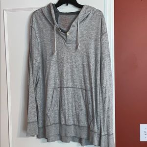 Men’s XL hooded shirt